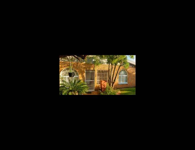 3 BEDROOM HOUSE FOR SALE IN DANVILLE